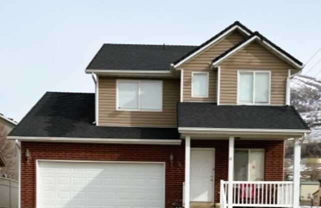 943 S 450 E photos photos