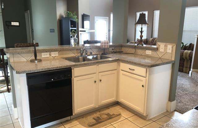 10221 Nantucket Drive Gallery 3