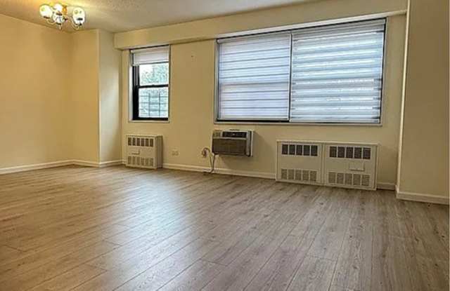 3960 54th St Apt 4A Gallery 1