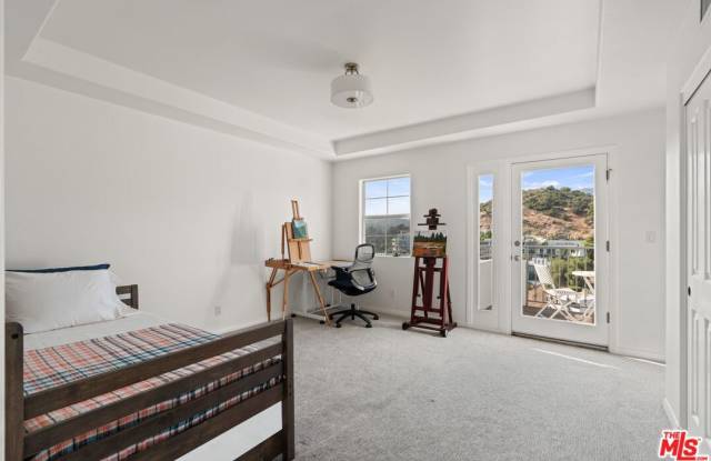 6389 La Punta Dr Gallery 2