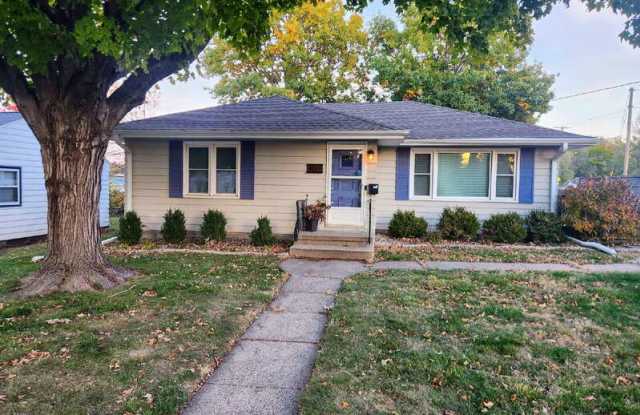 4001 36th Place photos photos