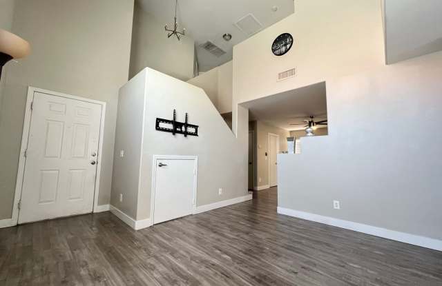 9363 Graceful Gold St Gallery 3