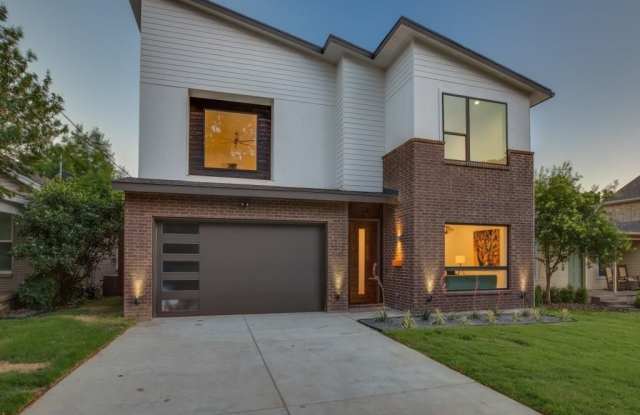 4310 Merrell Road Gallery 1