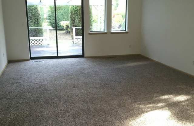7318 20th Avenue East Gallery 4