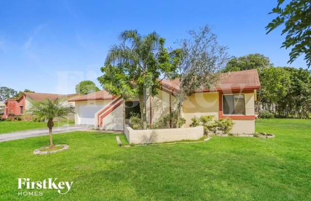 1013 Southwest 49th Avenue photos photos