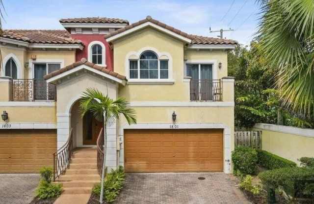 1801 Coastal Bay Boulevard photos photos