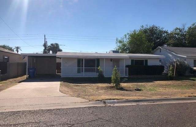 6834 N 14th Street photos photos