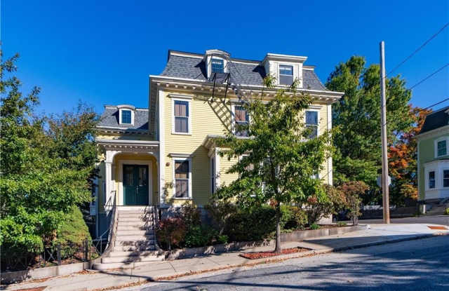 54 Halsey Street unit: 6 - 54 Halsey Street, Providence, RI 02906