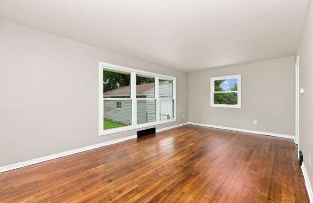 248 Canterbury Gallery 4