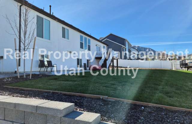 1624 S 210 W photos photos