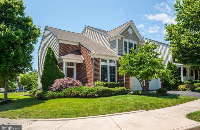 42827 RAVENGLASS DRIVE Gallery 3