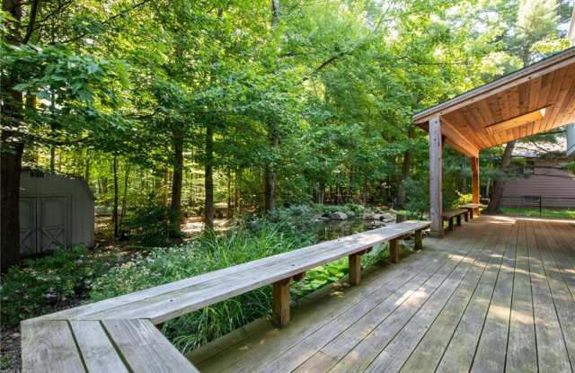 5497 Clarendon Dr Gallery 3