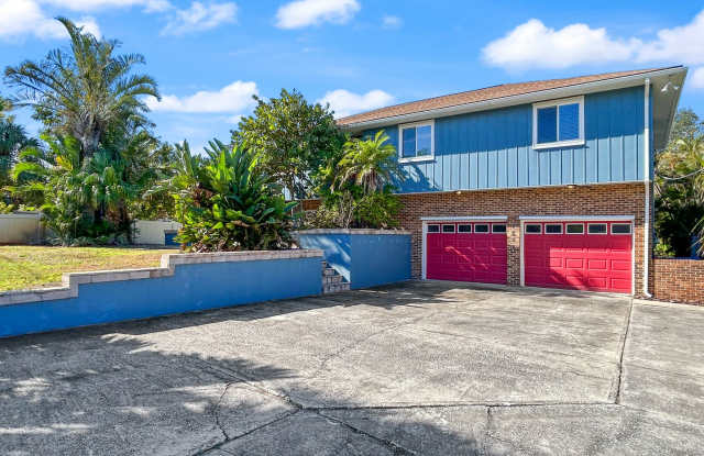 4 Bed Waterfront Paradise with Pool, Dock  Gulf Access in Baileys Bluff photos photos