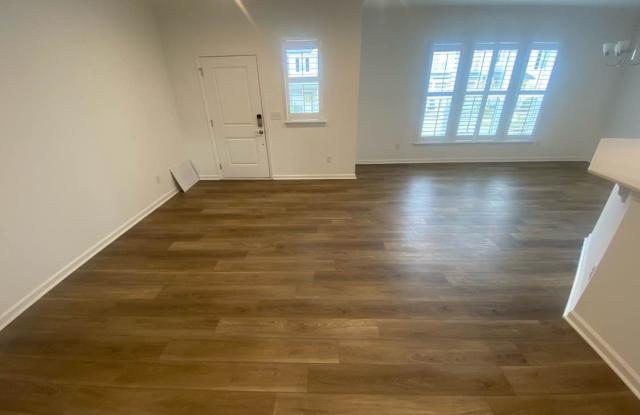 Room for Rent in 3 Bedroom Home at Lani Dr Gallery 4