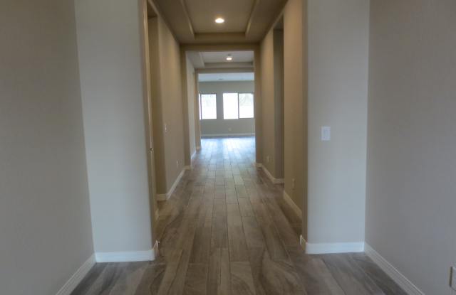 27985 N. 92nd Ave. Gallery 2