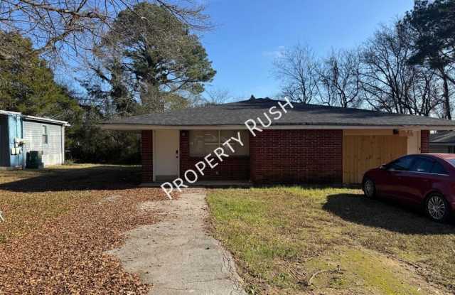 1014 N Larchmont Drive photos photos