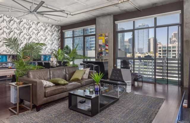 527 10Th Ave unit: 605 photos photos