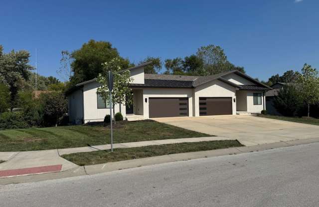 Lot 163 photos photos