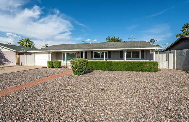 Updated home in Chandler! - 481 South Sunset Drive, Chandler, AZ 85225