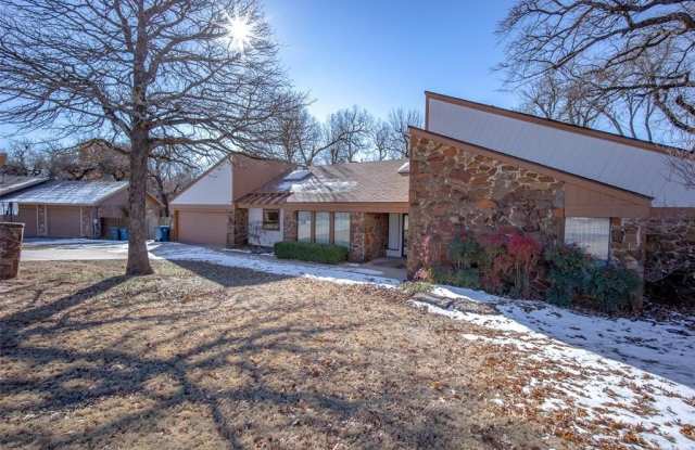 1900 Marked Tree Circle Gallery 4