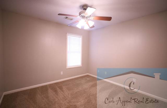 Beautiful 3-Bedroom Home – Corner Lot, 2-Car Garage & Nettleton Schools! Gallery 3