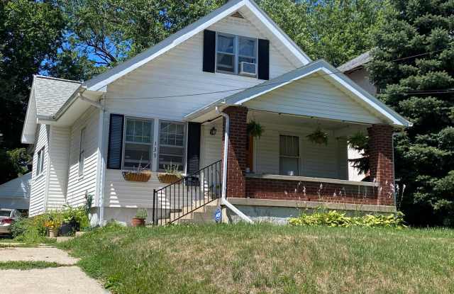 139 Mayfield NE - 139 Mayfield Avenue Northeast, Grand Rapids, MI 49503