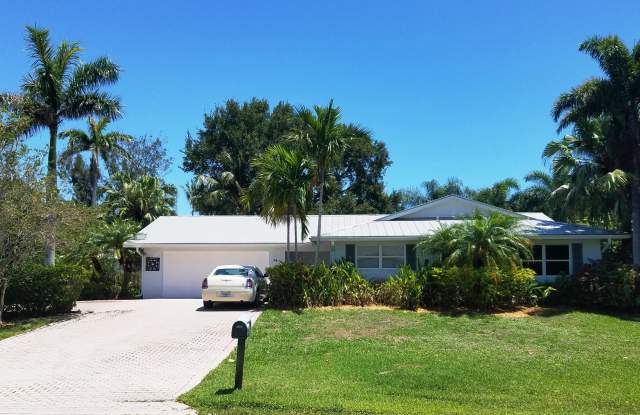 96 S Sewalls Point Road - 96 South Sewalls Point Road, Sewall's Point, FL 34996