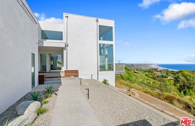 31351 Pacific Coast Hwy Gallery 3
