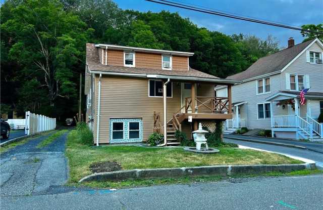 23 Richard Street - 23 Richard Street, Sloatsburg, NY 10974