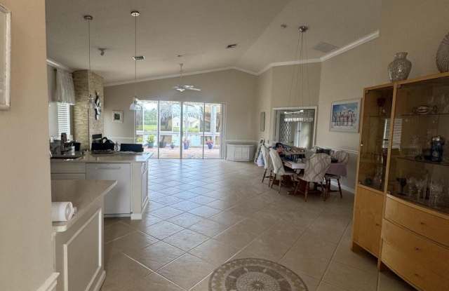 338 NW Treeline Trace Gallery 2