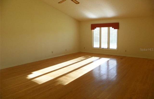 6110 WILSHIRE CIRCLE Gallery 3