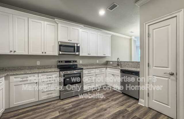 7297 Majestic Blvd photos photos