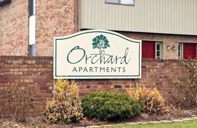 Immediate Move-In! Spacious 2-Bedroom Apartments Near Downtown | $100 Deposit photos photos