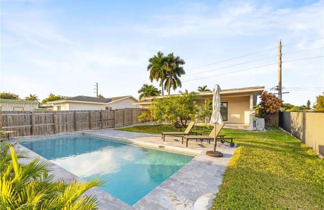 218 SE 2nd St photos photos