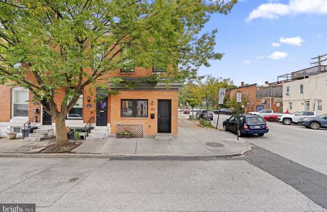 300 S ROBINSON ST photos photos