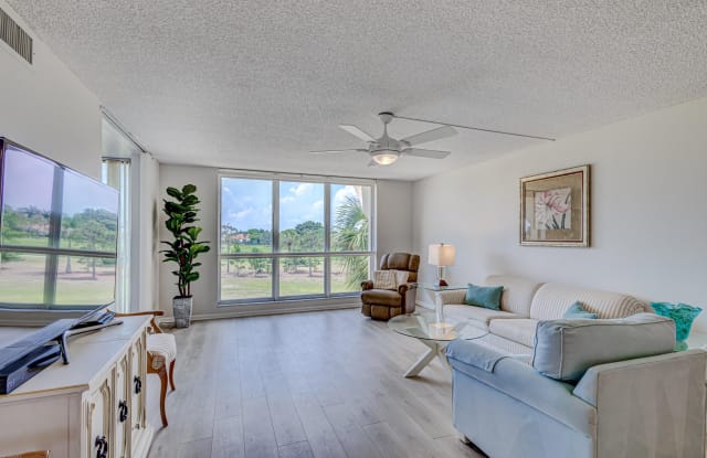 5390 Woodland Lakes Drive - 5390 Woodland Lakes Drive, Palm Beach Gardens, FL 33410