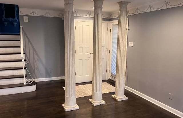 1868 PINE Road Gallery 3