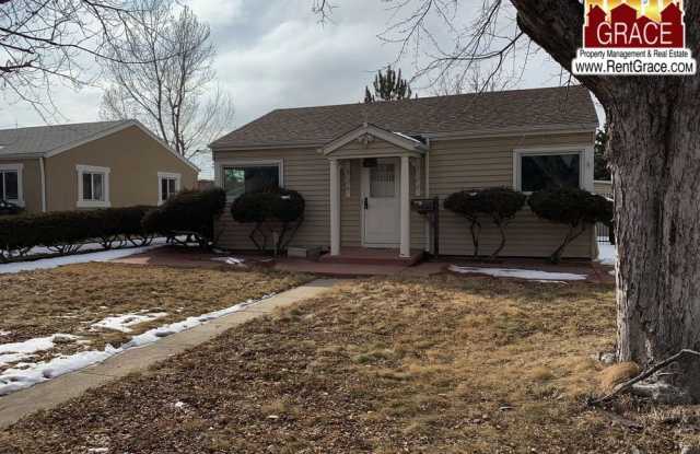 1617 Moline St - 1617 Moline Street, Aurora, CO 80010