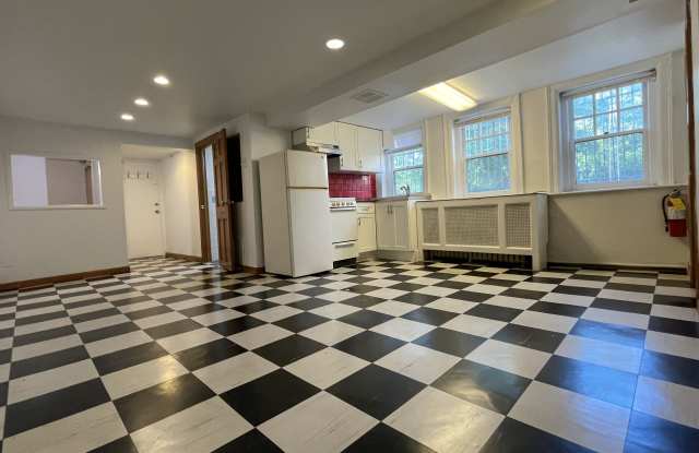425 S. 46th Street photos photos