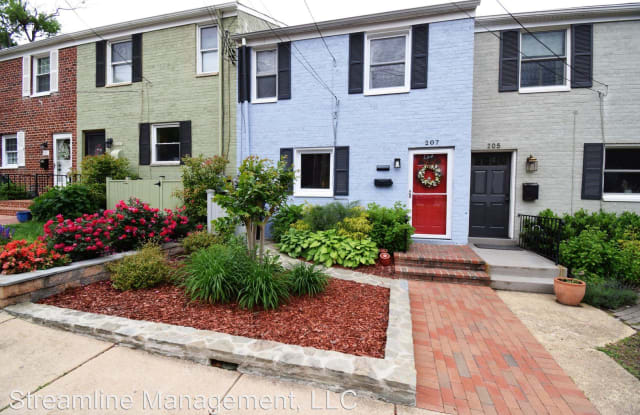 207 Guthrie Ave - 207 Guthrie Avenue, Alexandria, VA 22305