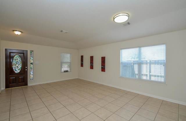 15318 Marlowe Grove Drive Gallery 4