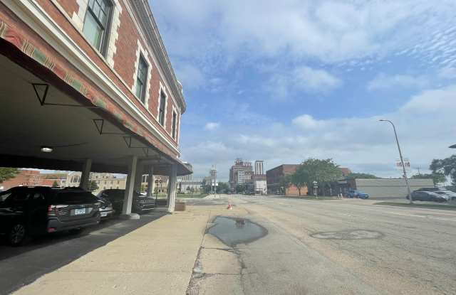 730 MAIN Street Gallery 3