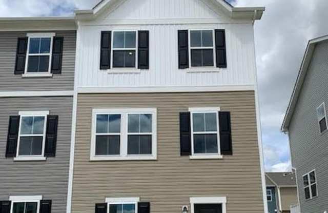 287 MINERAL SPRINGS ROAD - 287 Mineral Springs Road, Ranson, WV 25438
