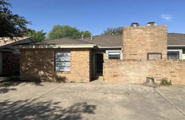 141 N Troy Avenue - 141 North Troy Avenue, Lubbock, TX 79416 141 N Troy Avenue - 141 North Troy Avenue, Lubbock, TX 79416