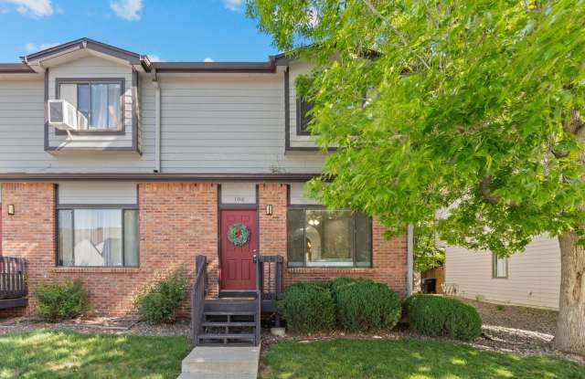Contemporary Comfort Meets Convenience in This Stylish Townhome!! photos photos