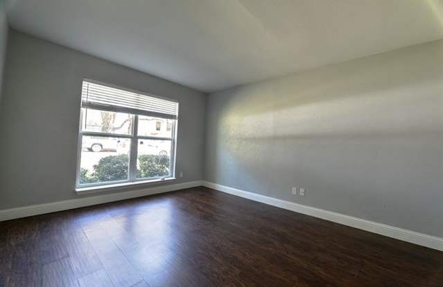 340 Valley Park Drive Gallery 3