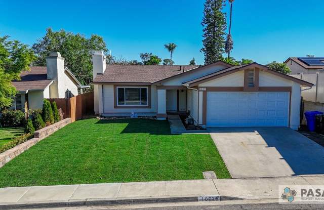 Fully Upgraded Mira Mesa Home w/solar panels, Garage, Washer/Dryer  Private Yard - 10025 Embry Way, San Diego, CA 92126