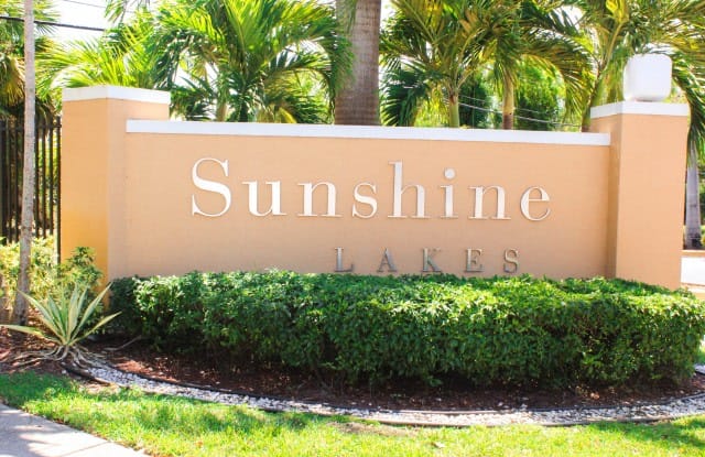 Sunshine Lakes photos photos