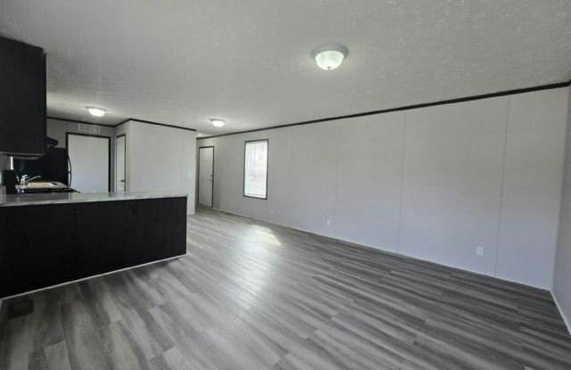 708 Romeo Dr photos photos
