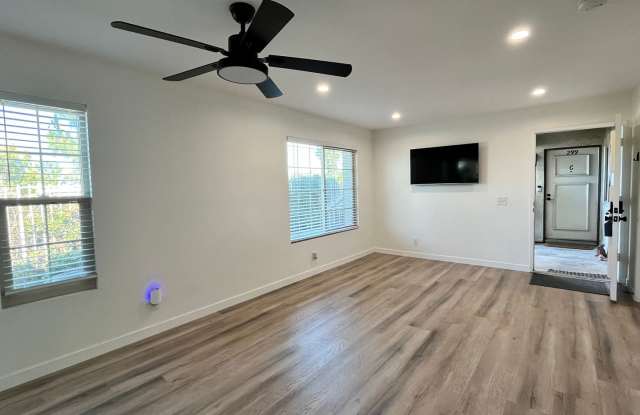 Remodeled Ground Level Condo in MV! photos photos Remodeled Ground Level Condo in MV! photos photos